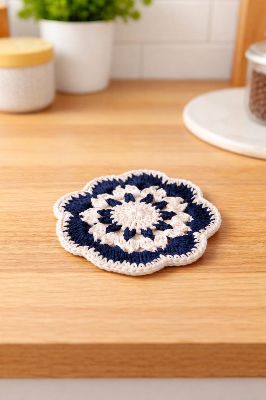 Seaside Lace - Handmade Crochet Coaster – Navy & Cream Coaster