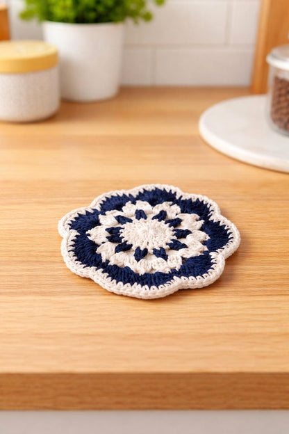 Seaside Lace - Handmade Crochet Coaster – Navy & Cream Coaster